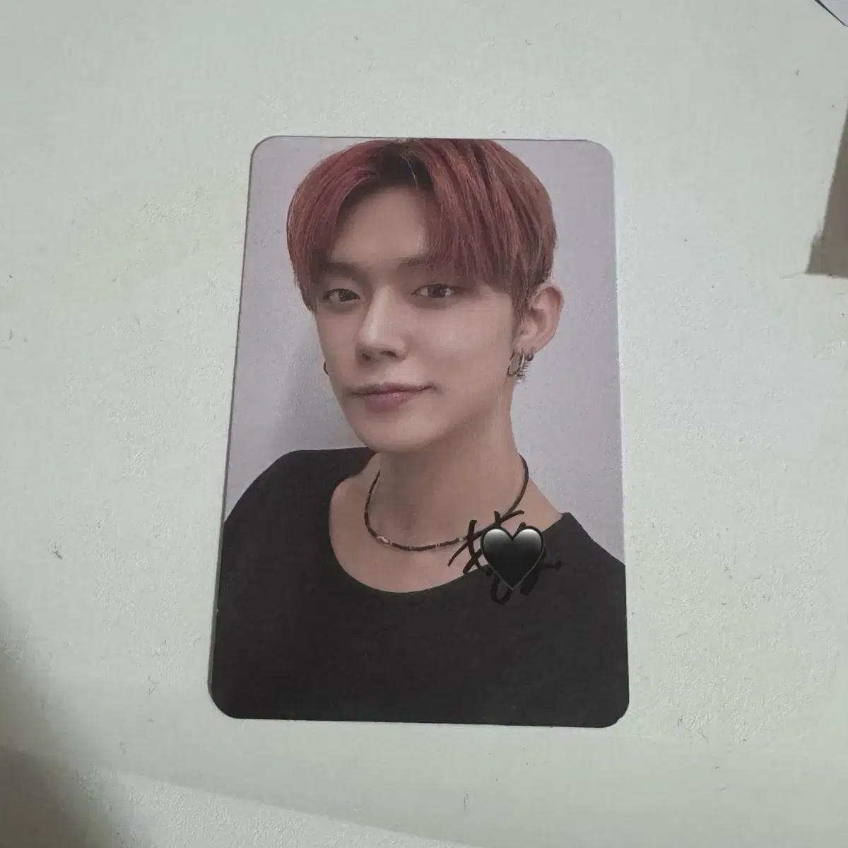 

Tomorrow X Together Знак Фотокарточка