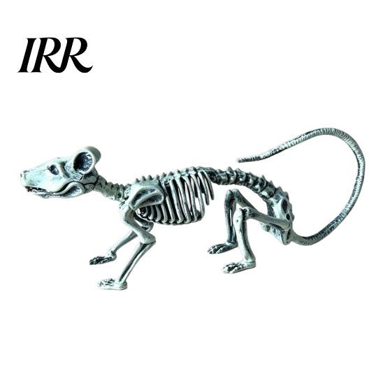 Detailed Bone Texture Ornaments Halloween Animal Skeleton Figurine, Realistic Crow Rat Scorpion Props for Haunted Durable Plastic Skull Set