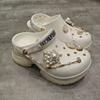 Crocs Delfín sa stretáva s módou Šľapky Dámska obuv Krieda 214115-0WV