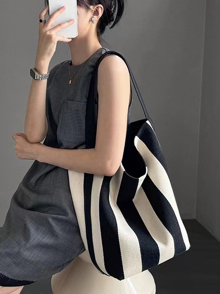 Niche Striped Canvas Bucket Bag for Women Large Capacity Lazy Style Commuting Tote Bag