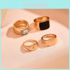 Juego de Anillos Geométricos tipo Estrella para Mujer con Circonita Cúbica y Acabado Galvanizado