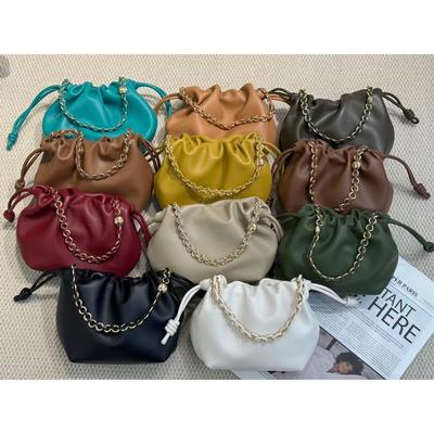 New Leather Drawstring Lucky Bag Fashion Trend Pleated Cloud Bag Small Cute Messenger Bag Celebrity Bucket Bag