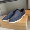 Men's Casual Loafers Are Light, and The Same Lazy Shoes Are Pedaled Every Day.