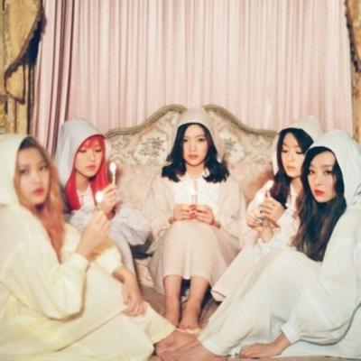 2nd Mini Album - The Velvet (Korean Edition)