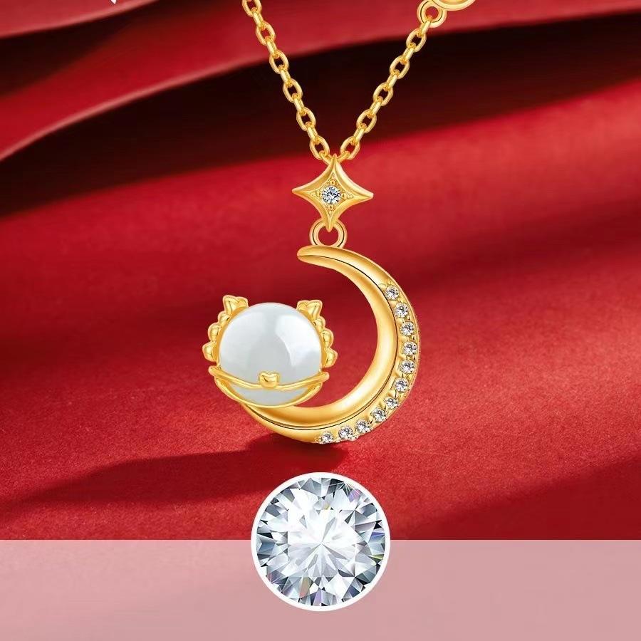 Jade Dragon Moon Necklace for Girls Fresh Daily Versatile Summer
