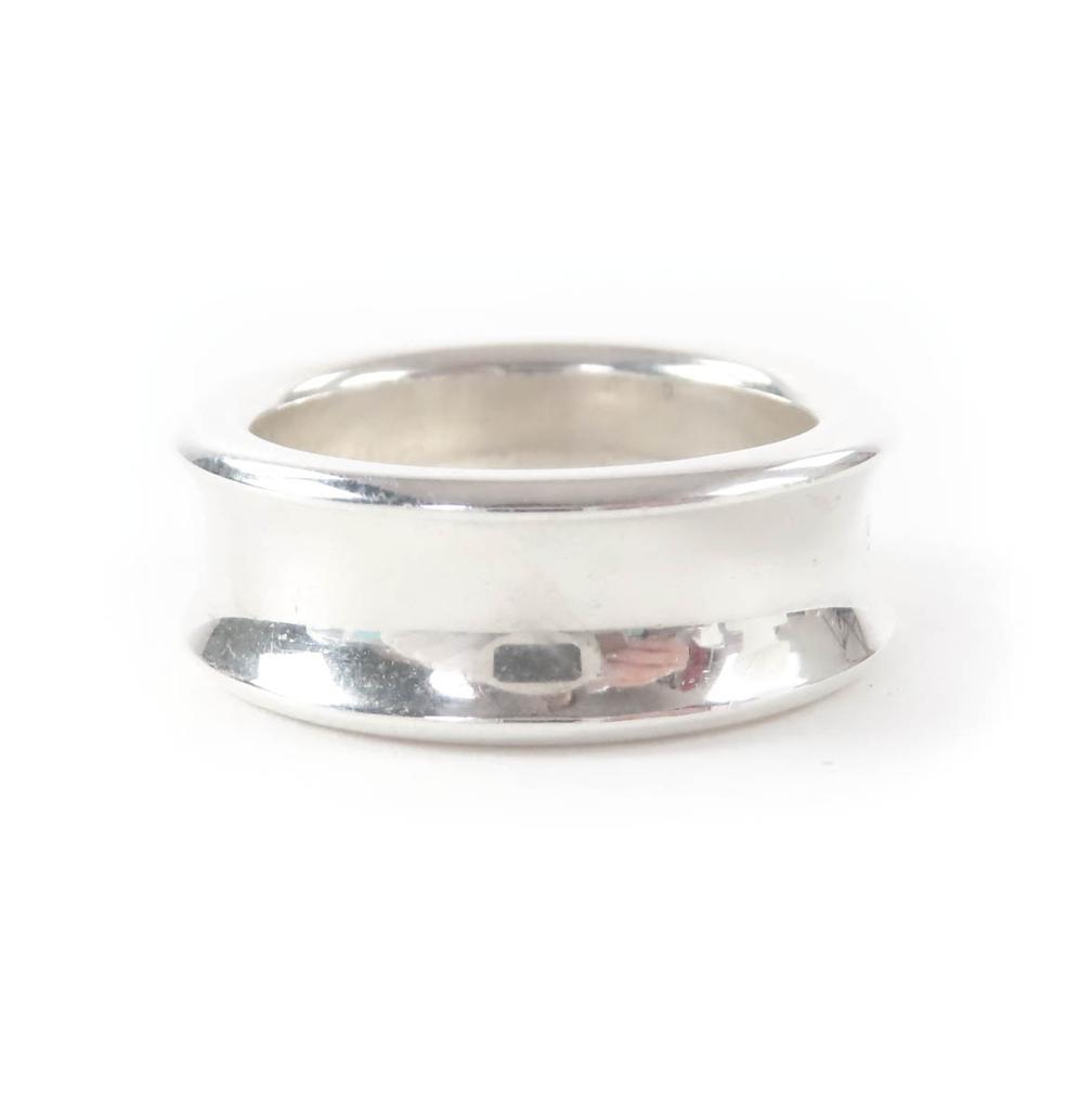 Excellent TIFFANY&Co. Ring 1997 Logo Design Narrow Silver 925 Women Used