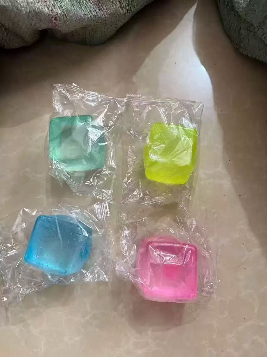 New Square Pinch Music Vent Maltose Decompression Toy Student Decompression Maltose Jellyfish Pinch Music *2pcs