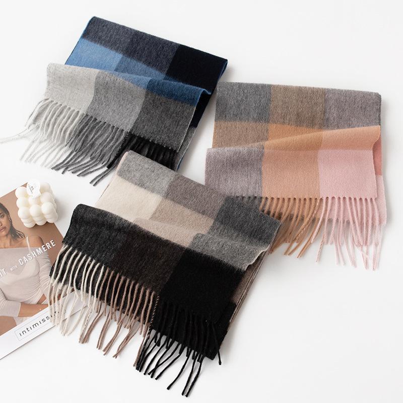 Autumn And Winter Plaid Wool Scarf Women'S Versatile Fringed Warm Scarf Comfortable 100% Real Wool Scarf