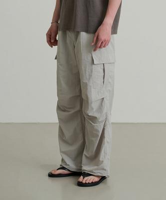 CREEDMENS Volume Parachute Cargo Pants (Light Gray)