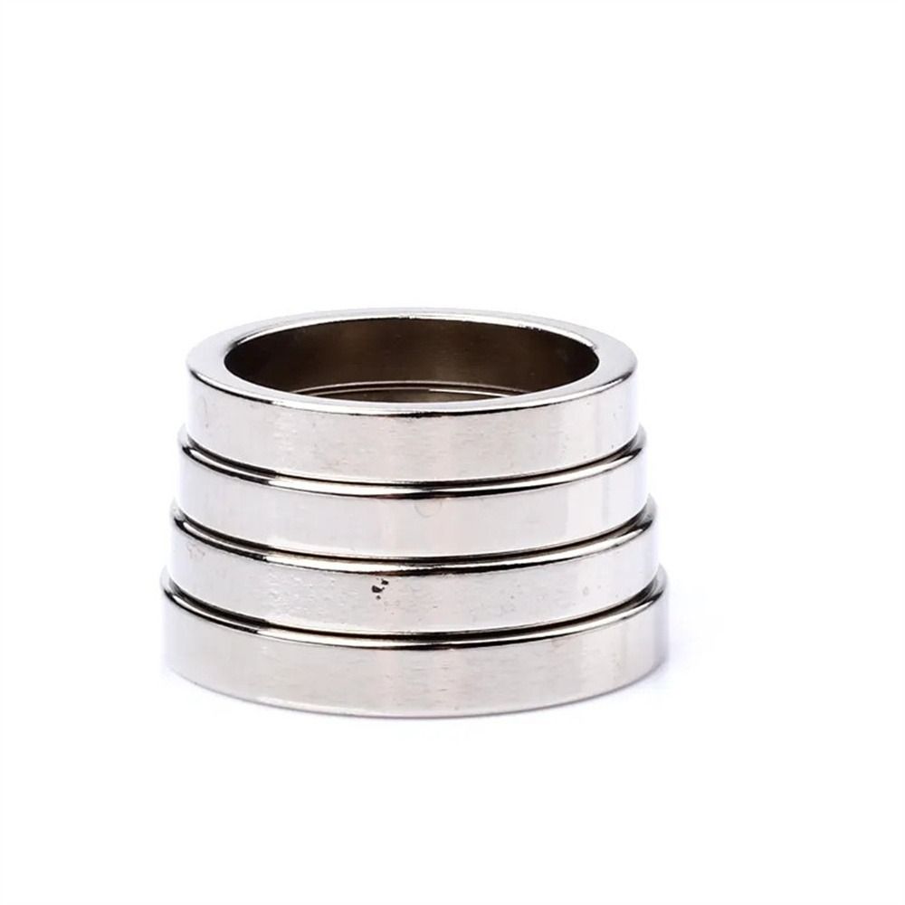 Trucchi di Magia Anello Magico Magnetico Placcato Oro Argento Mago Anello PK Anello da Mago Close Up