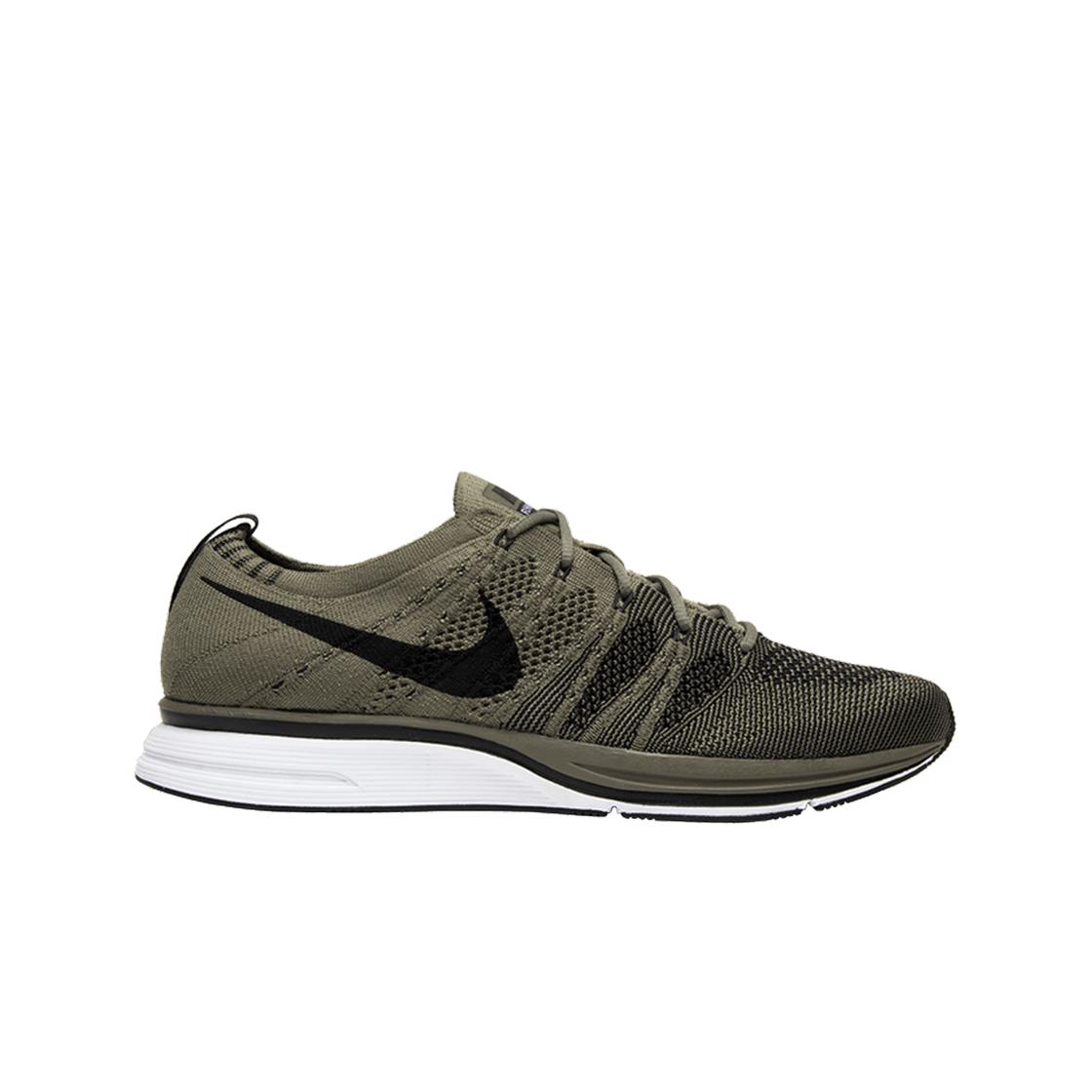

Nike Flyknit Trainer Оливковый 260