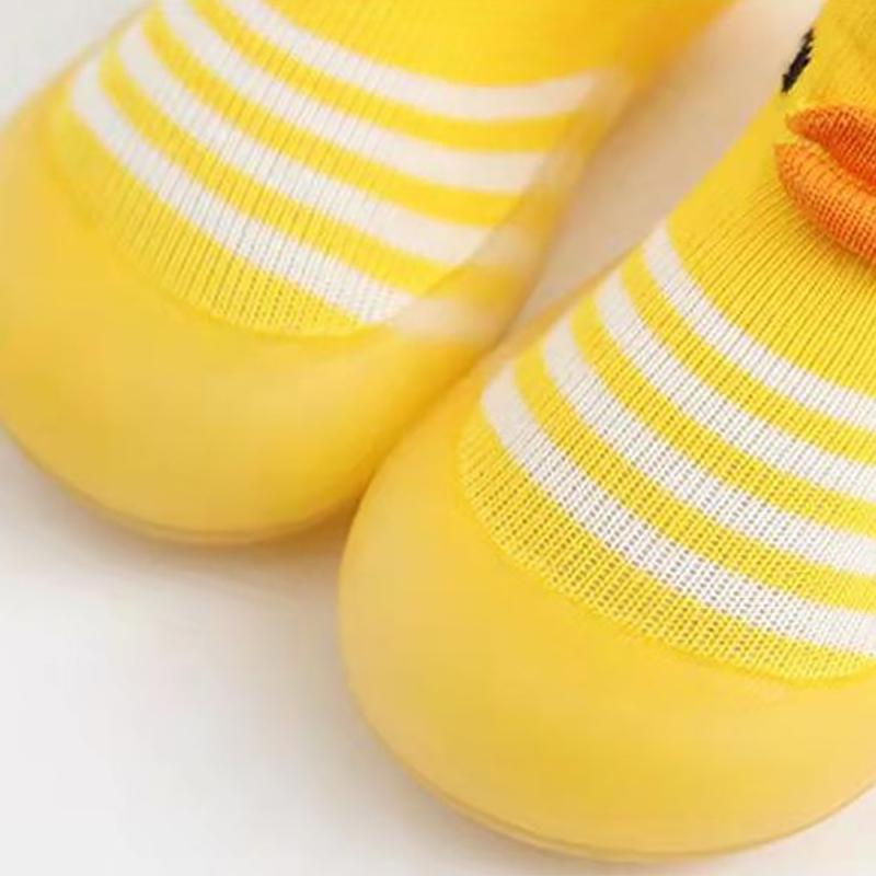 Weiche Baby-Kleinkindschuhe Baby-Kleinkindschuhe Bodensocken Schuhe Cartoon Kinder Rutschfeste Gummisohle Kleinkindschuhe Weich Gestrickt