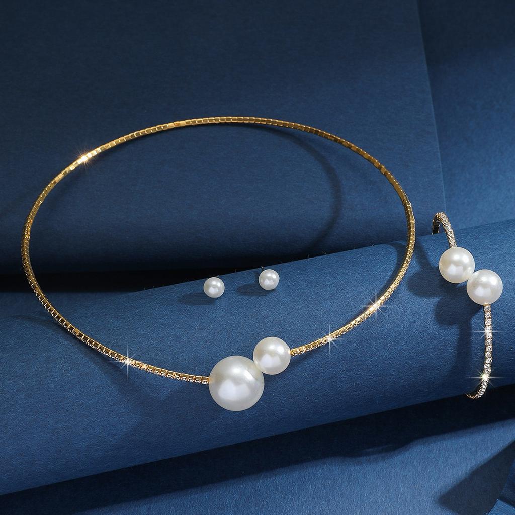 2025 New Design Rhinestone  Pearl  Set Necklace Bracelet Earring Set Suitable For Bridal Wedding Banquet Anniversary