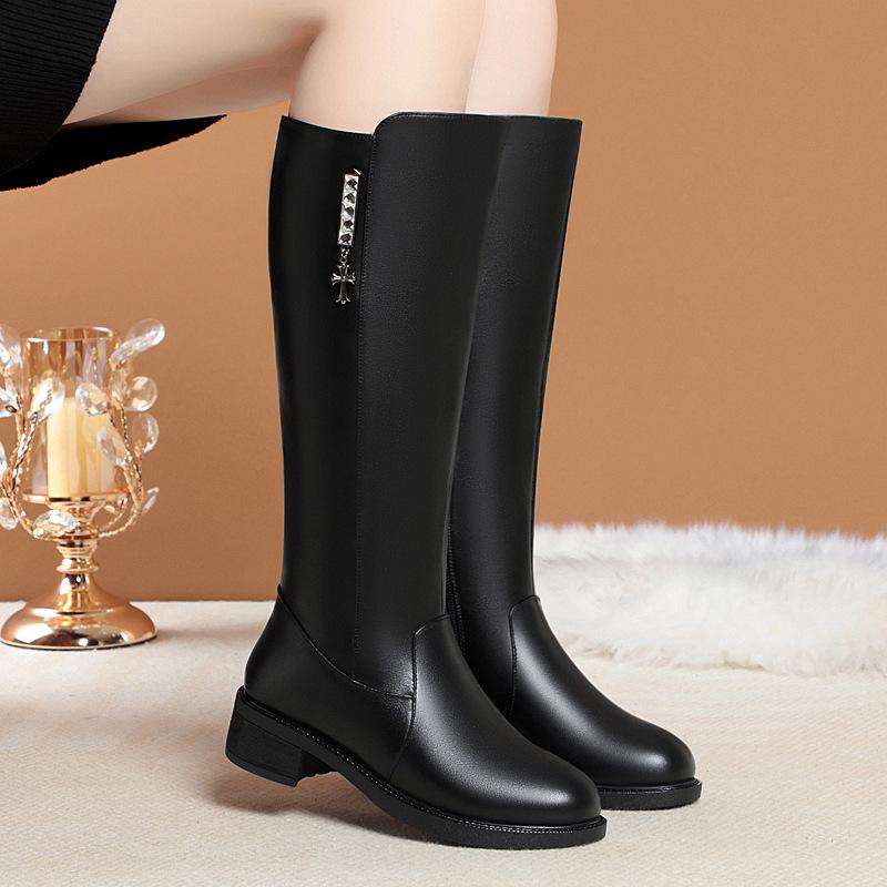 2024 Cizme plate de lână pentru femei la jumătatea gambei, cu căptușeală de catifea (YT8733)