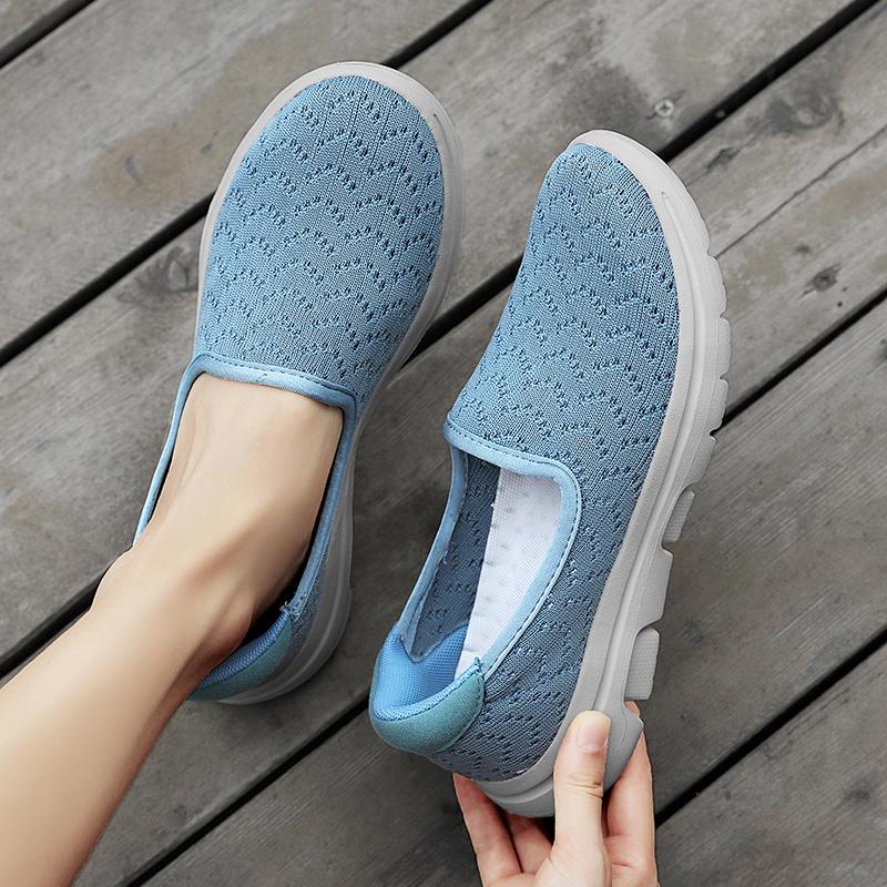 

Женские кроссовки Slip on Mesh Прогулочные туфли Легкие мокасины Трикотажная спортивная повседневная обувь Большой размер EU: 35 синий