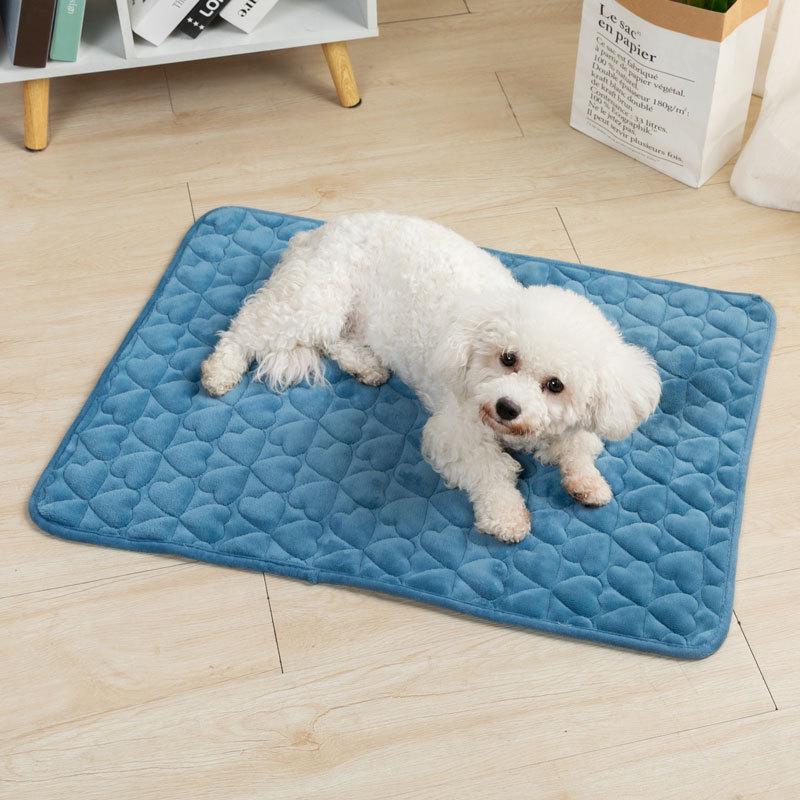 Warm Pet Cushion: Thick Winter Mat for Dogs & Cats, Cozy Bed for All Sizes