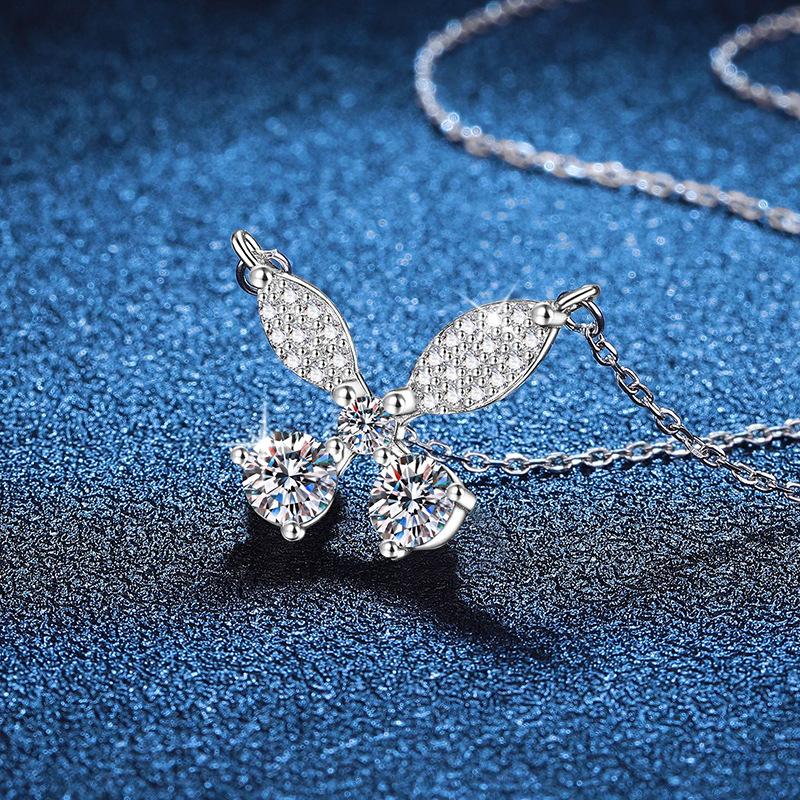 Sparkling Real  Carat D Color Moissanite Butterfly Pendant Necklaces for Women Silver Wedding Fine Jewelry Accessories