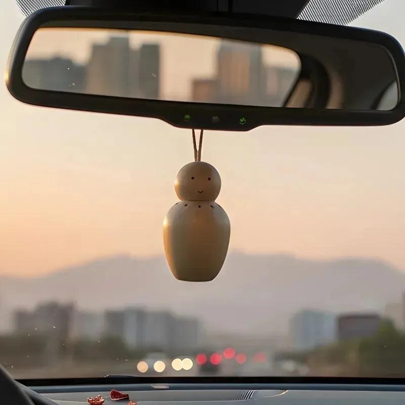 Car Air Freshener Wooden Man Shape Natural Wood Essential Oil Diffuser No Residue for Car Interior Decoration Long-Lasting Scent