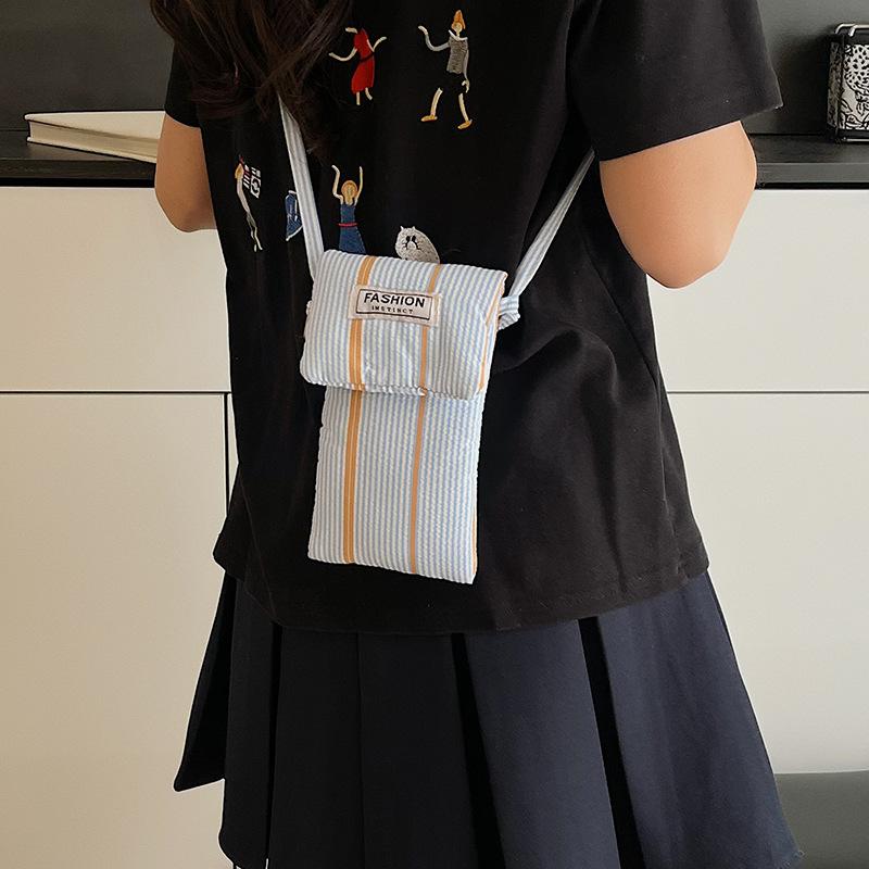 New Portable Mobile Phone Small Square Bag Urban Simple Commuter Leisure Shoulder Bag Niche Crossbody Bag