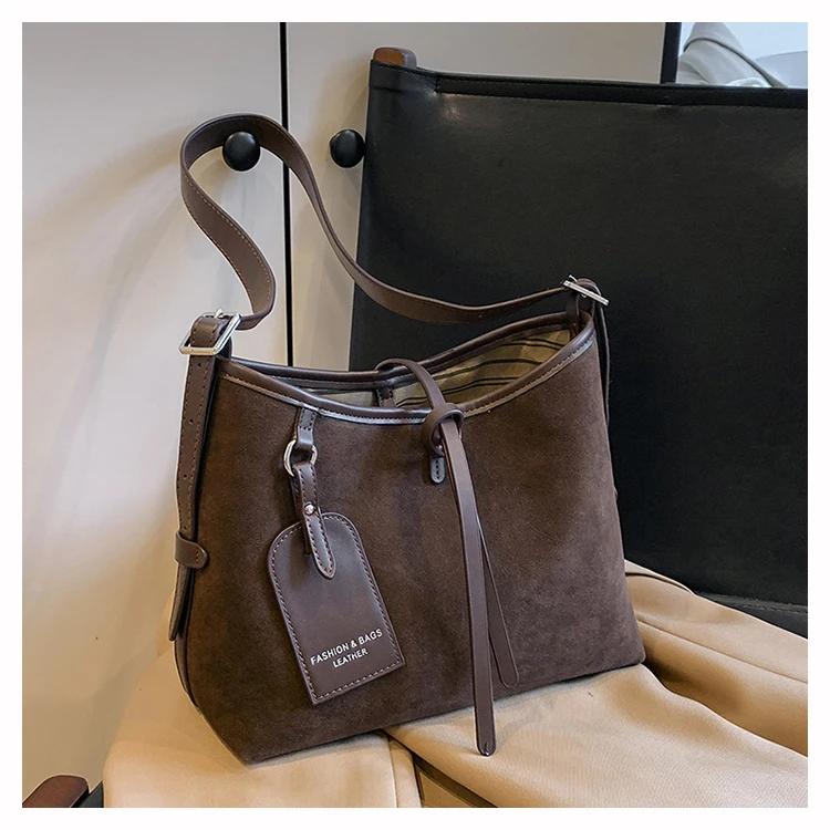 Solide modische Schultertasche aus Kunstveloursleder mit Schultergurt-Schnalle, hohe Kapazität, lässige Tragetasche, Umhängetasche
