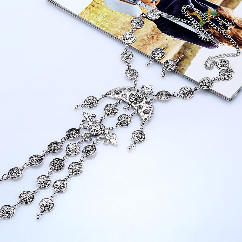 

Retro Geometric Coin Pendant Necklace With Multilayer Design For Art Lovers срібний