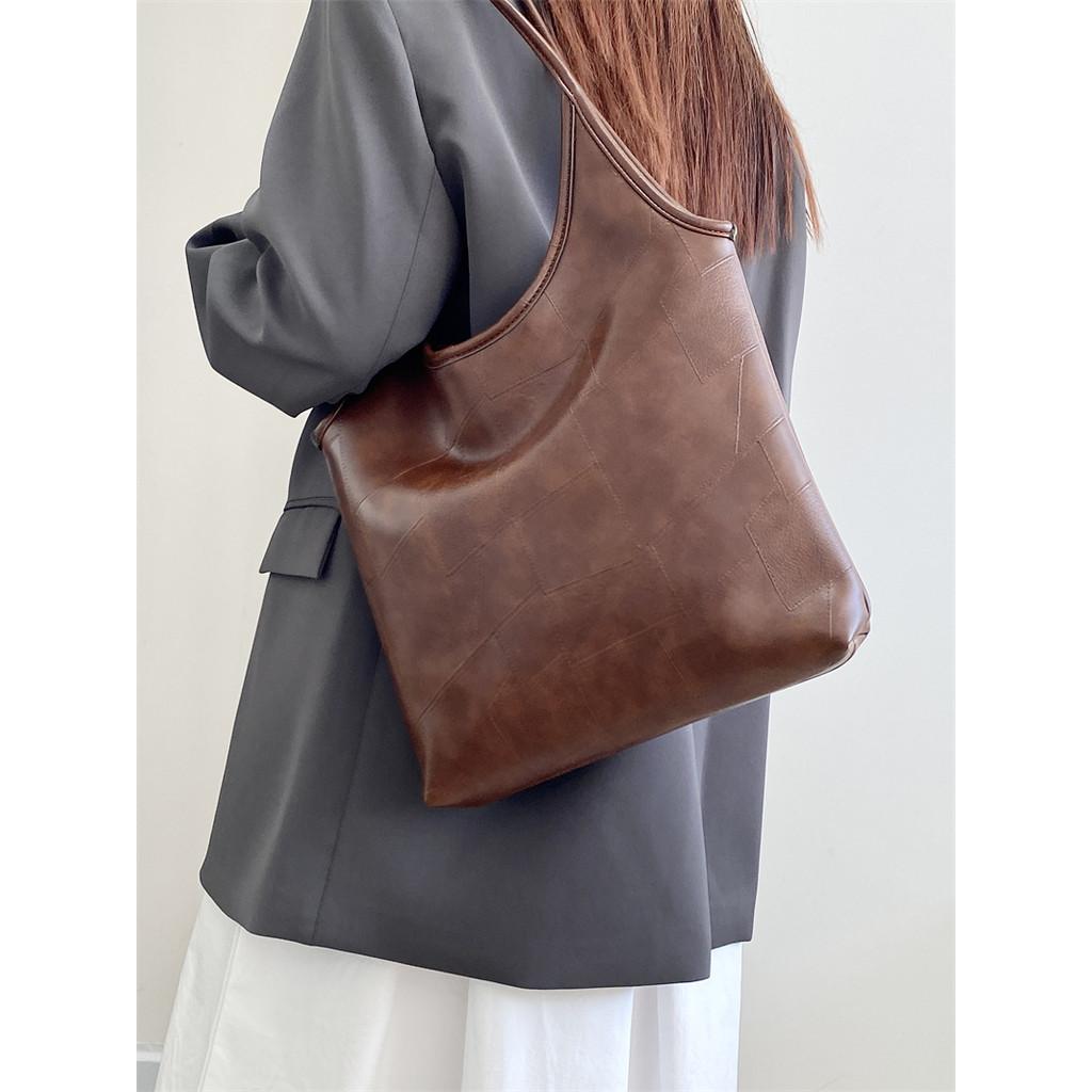 Ielgy Female Bag Autumn Winter Retro Large Capacity Commuter Tote Bag Shoulder Handbag