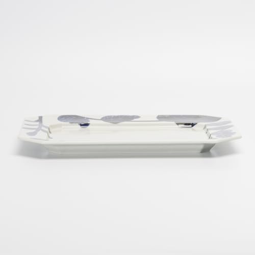 Hasami ware "Mitsuharugama" rectangular plate, approximately 23cm wide x 18cm deep, microwave and dishwasher safe, Fururu Blue with floral pattern, Ma