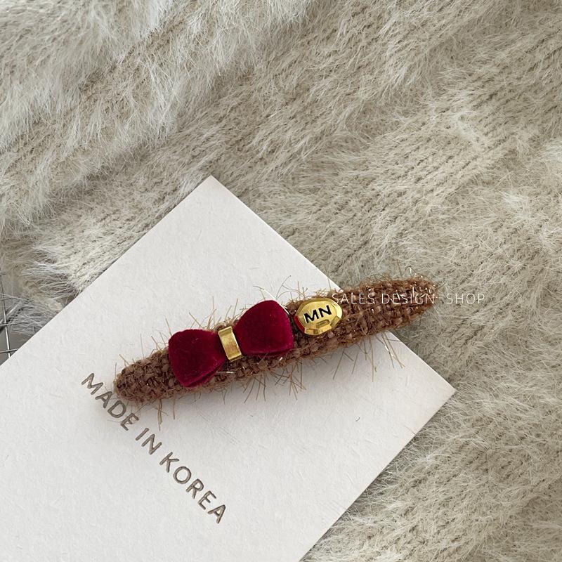 Korean Autumn/Winter Flocked Bow Pearl Hair Clip: Elegant & Versatile Fashion Accessory