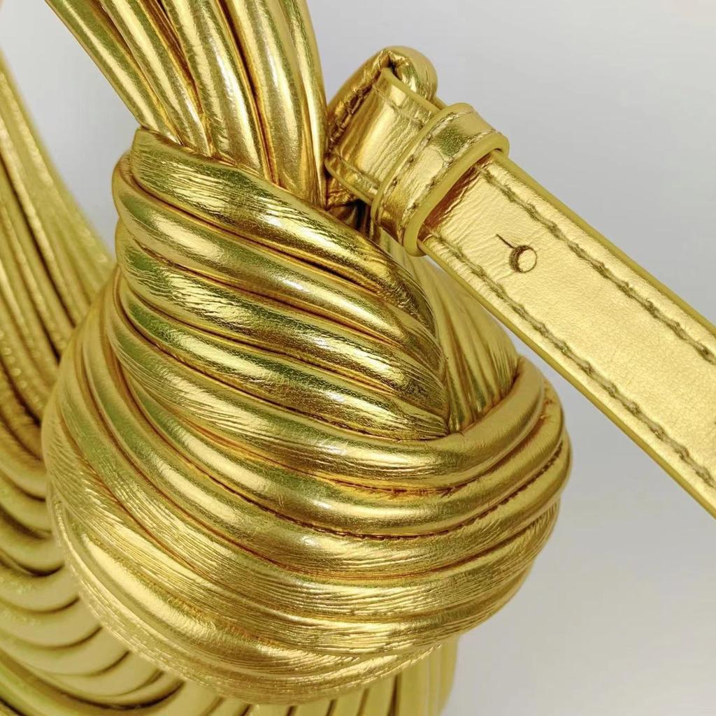 Personalized Woven Noodle Bag, Hand-woven Rope Knot Bag, Niche Knotted Bread and Dumplings, Cloud-shaped Hand-held Crossbody Bag