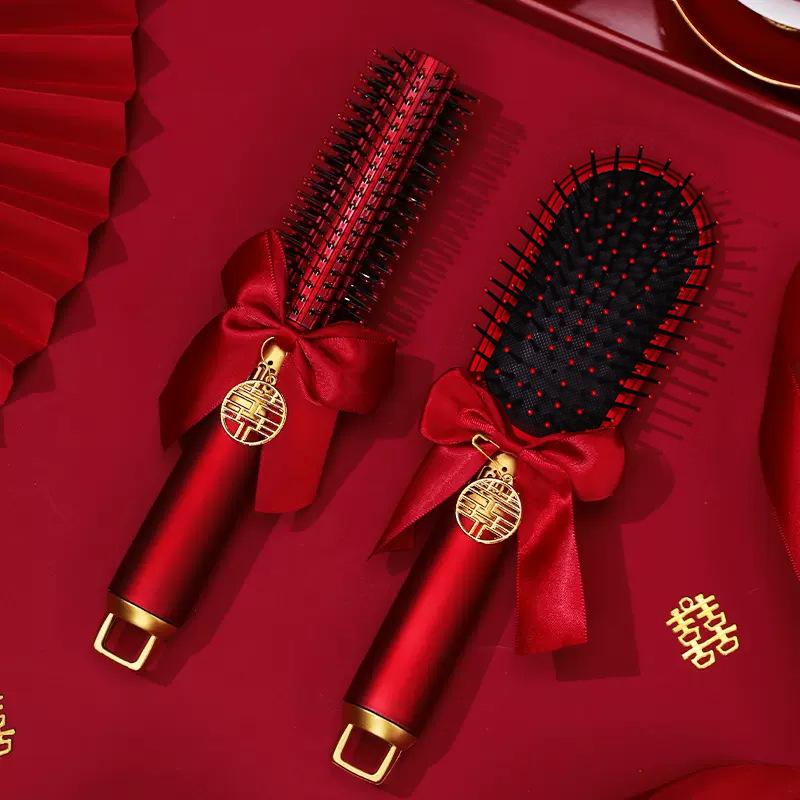 

Red Wedding Massage Comb: Anti-Static Curling Air Cushion Brush for Couples Gift