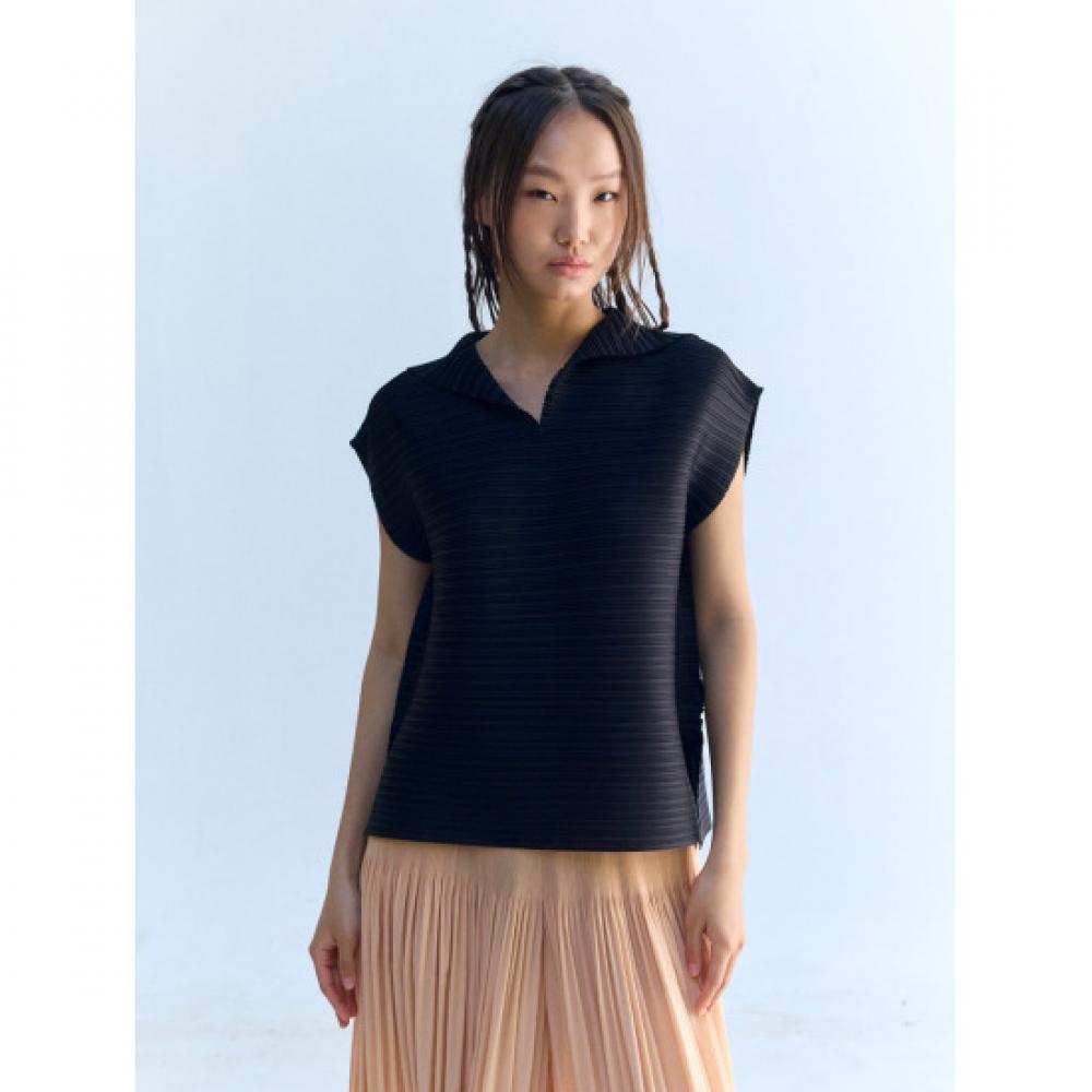Lapli Women Solid Pleats Sailor Collar Vest Lpvtm026004