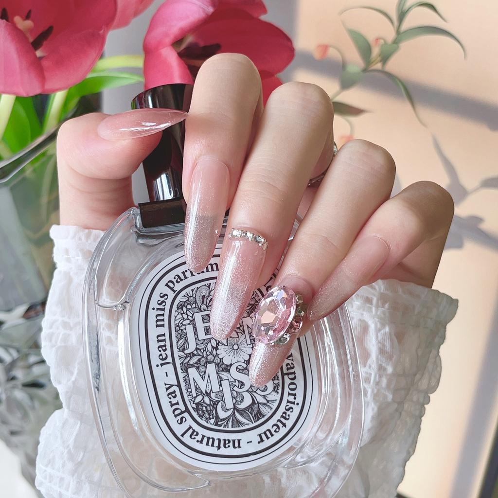 Original Photographyhandmade Nail Patch For Therapy New Trendy Luxury Long Cat Eye Nail With Sparkling Gems S44 Almond Love Girl)