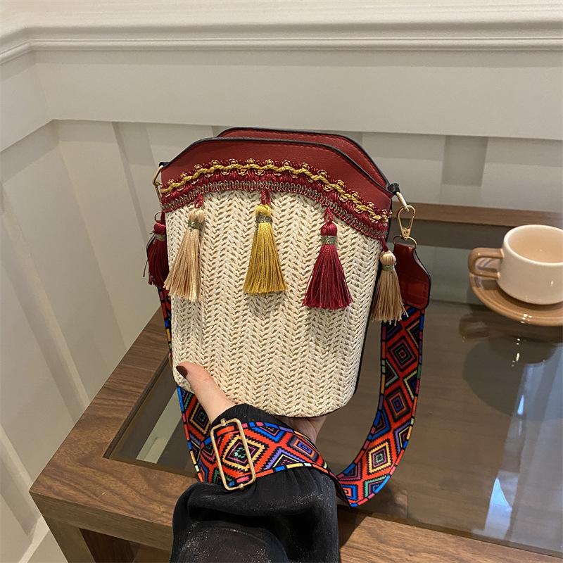 Bolsa Feminina de Alta Qualidade Diagonal Estilo Étnico Nicho Tecida Balde Ombro Combina com Tudo Bolsa de Franjas