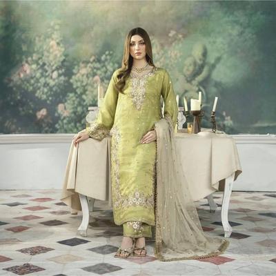 Launching New Đěsigner Party Wear Look  Top Plazzo & Dupatta Set