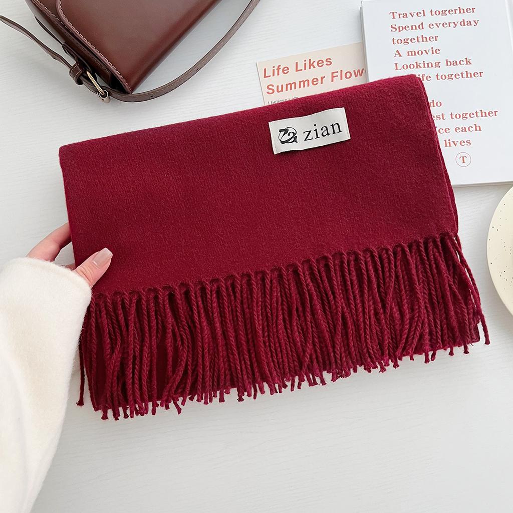 New casual versatile simple solid color warm scarf gentle Japanese and Korean version fashion atmosphere fringed shawl