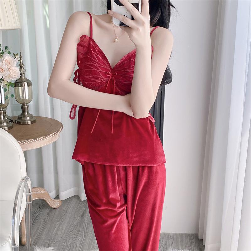 Autumn and winter golden velvet butterfly pajamas women's sexy suspender trousers robe three-piece bathrobe loungewear live broadcast