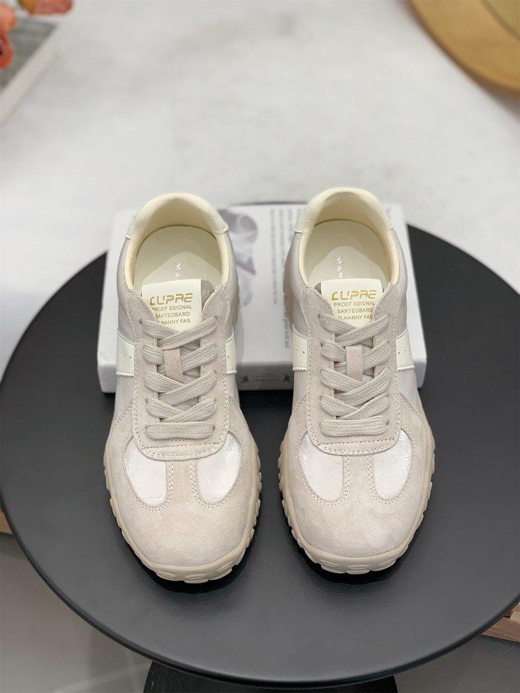 [Uncle Shoes] Leather Forrest Gump Shoes Senior Spring Casual Fashion Internet Celebrity Moral Training Shoes Platform Sports Board Shoes