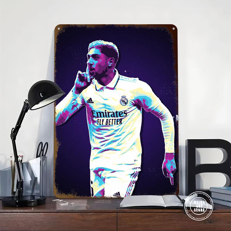 Vervalde Madrid Poster Customized Wall Art Vintage Metal Signs Retro Tin Plaque for Man Cave Bathroom Decor Home Decorations