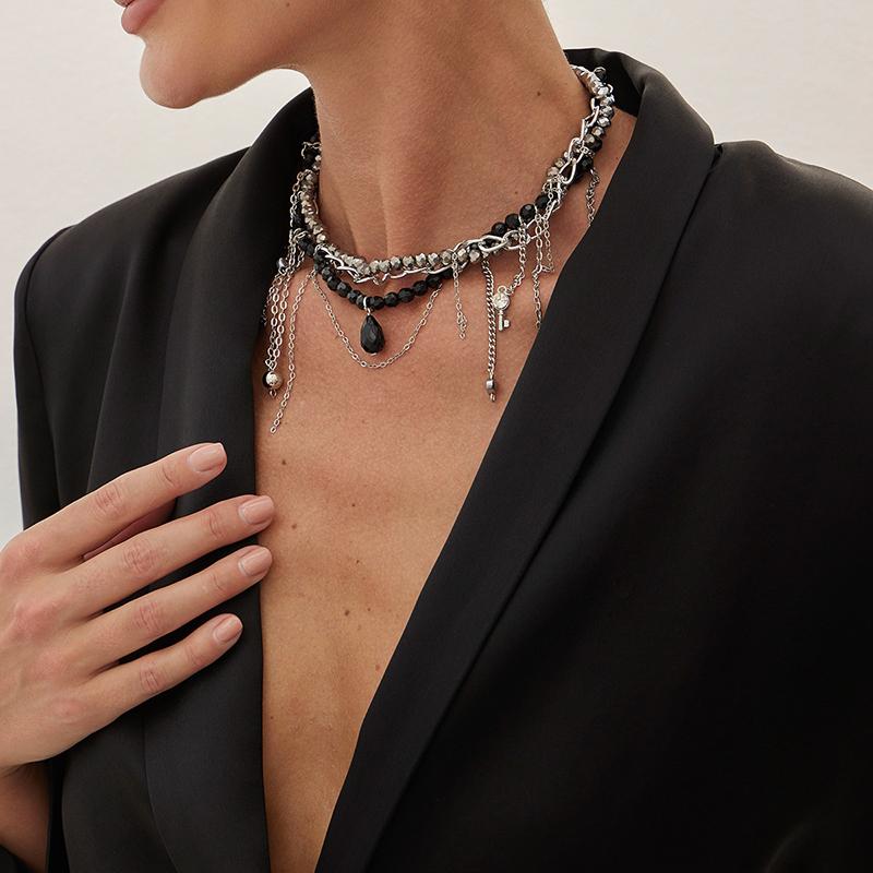 Collana Pendente Multi Strato con Nappa a Perla Rotonda a Forma di Cuore e Goccia d'Acqua Retro Gioielli per Ragazza Neri