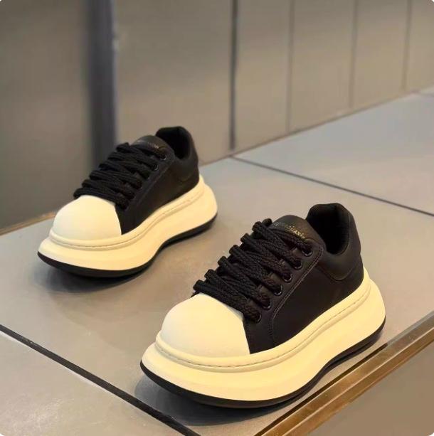 Frühling neue Schnürschuhe Low-Top Plateau-Sohle beliebte Freizeitschuhe xlz