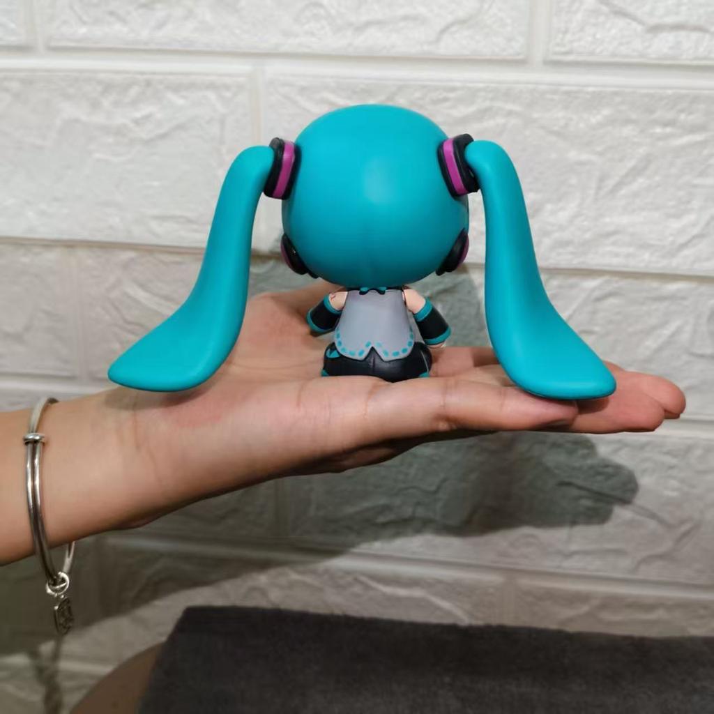 hatsune miku sitting position Hatsune exchangeable expression cute figure model car ornament doll model toy birthday gift
