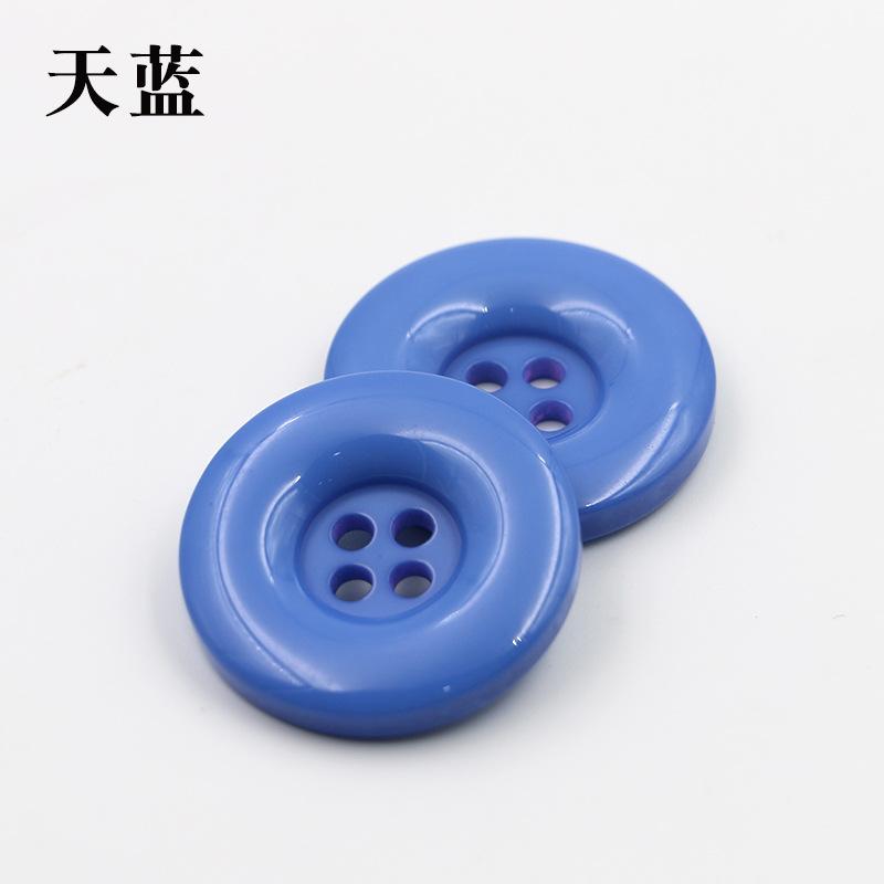 Harzfarbige Knöpfe Schwarz und Weiß Runde Vieraugen Große Runde Kantenknöpfe Mantel Windjacke Pullover Jackenknöpfe