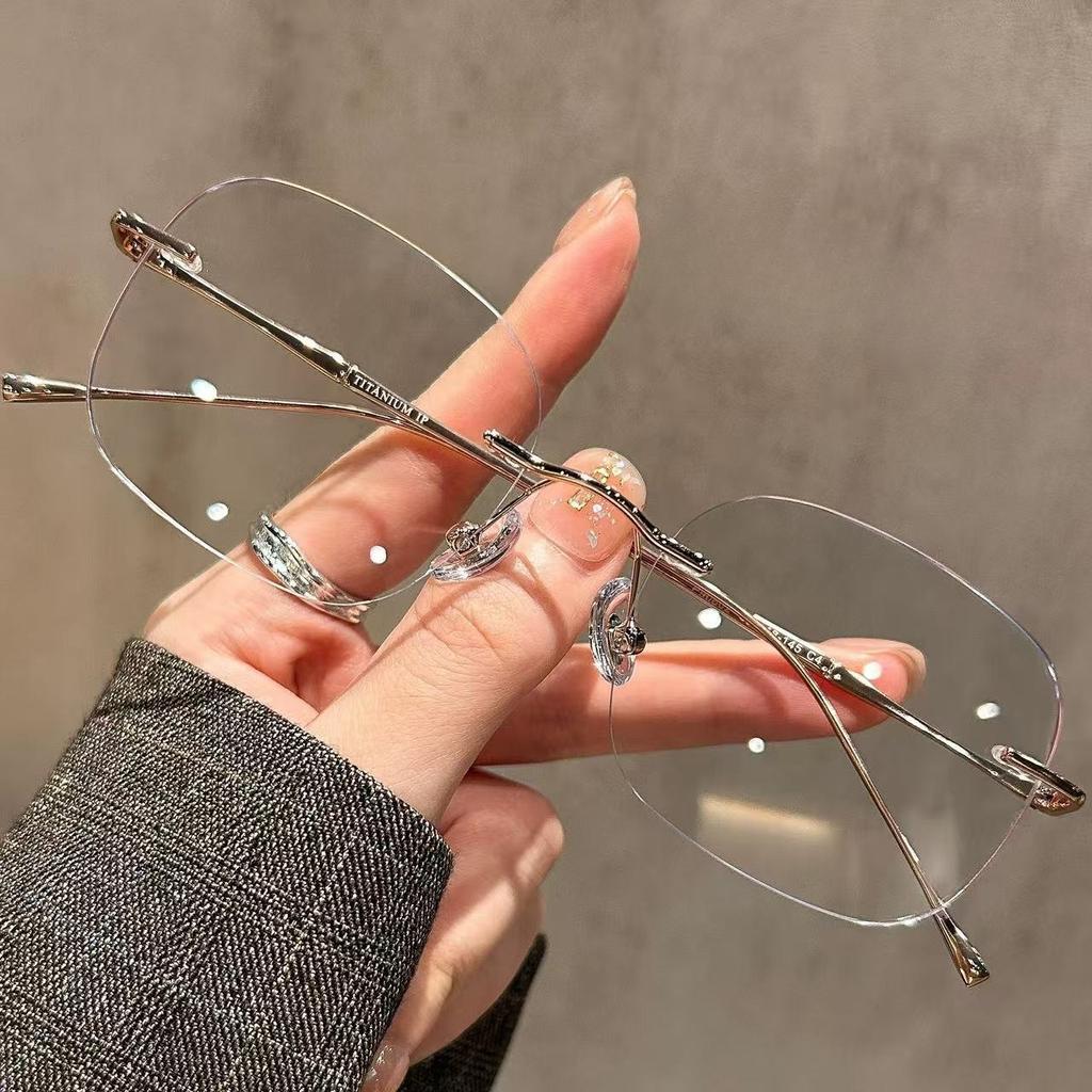 Rimless Glasses for Women with Myopia Can Be Matched with Ultra-light Titanium Frame Anti-blue Light Glasses Frame