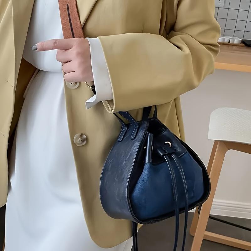 

1 шт. Винтажная мини-сумка через плечо из искусственной кожи для женщин, устойчивая к пятнам, регулируемый ремень, застежка на шнурок, отделка по краям, сумка-мессенджер синий