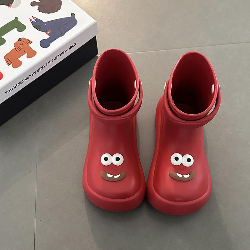 Big-eyed boy funny cartoon sandals summer flat rain shoes fashionable and cute outer wear non-slip thick-soled beach cool slippers