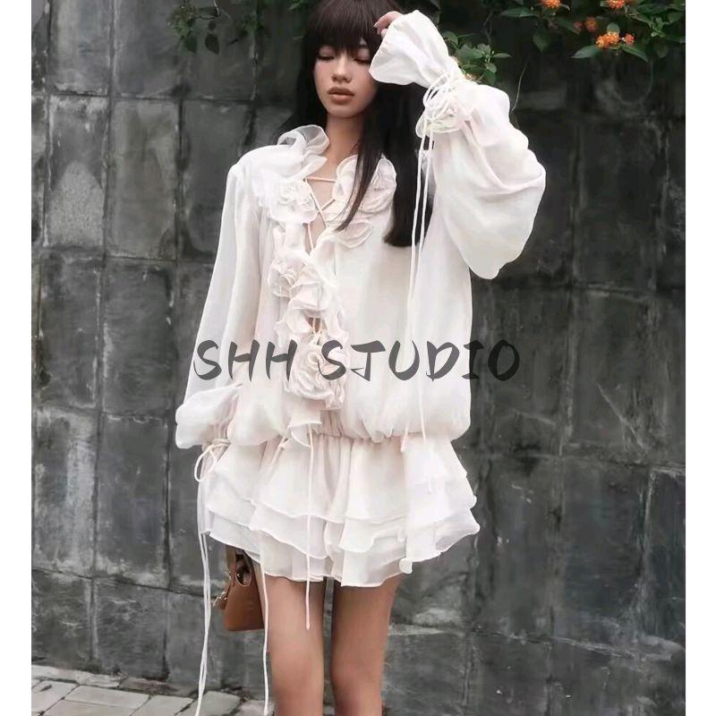 Fall New Women's Clothing French Romantic Style Stand Collar Lantern Long Sleeves Flower Decoration Short Dress Suit