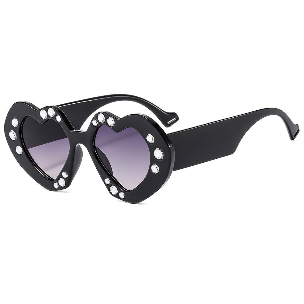 Love Heart Shaped Sunglasses Women Fashion Cute Sexy Retro Shades Vintage Luxury Sun Glasses Uv400 Punk Brand Eyewear