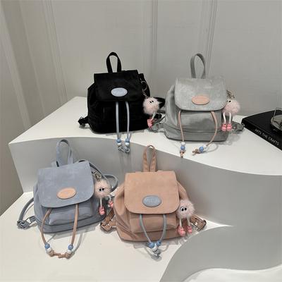 Kadınlar İçin Yeni Retro ve Moda Düz Renk Sırt Çantası Sonbahar Moda Şık Günlük Trend Basit Seyahat Sırt Çantası Trendi
