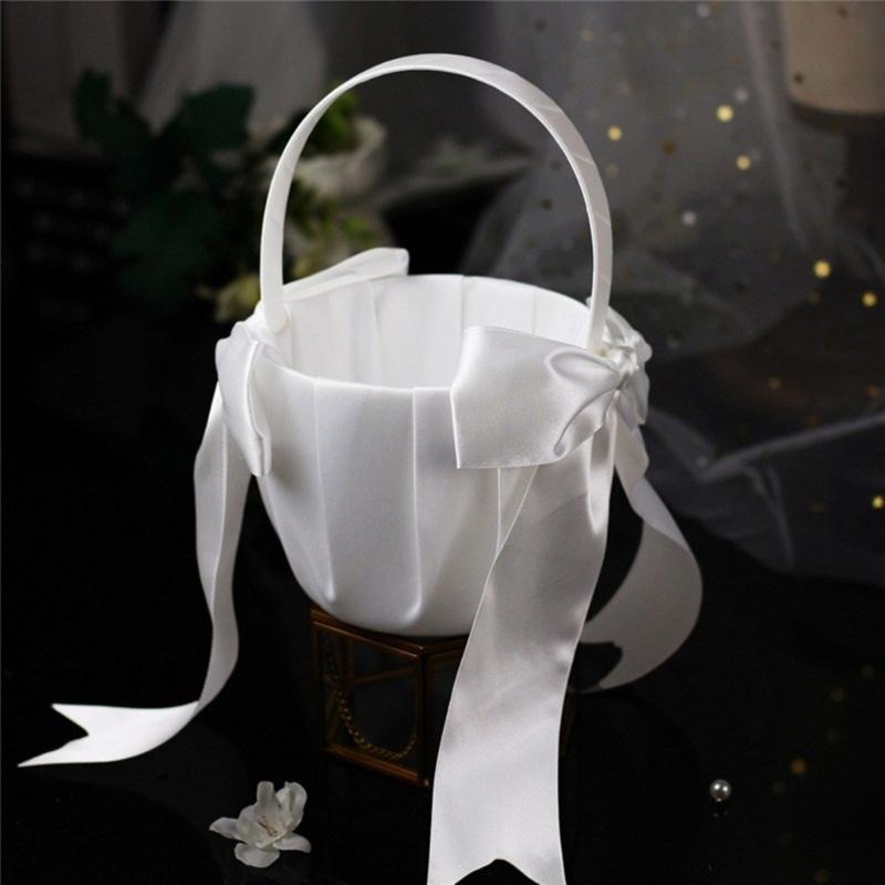 Satined Wedding Petal Basket Flower Girl Basket for Various Wedding Atmospheres Creation Garden Wedding Flower Baskets