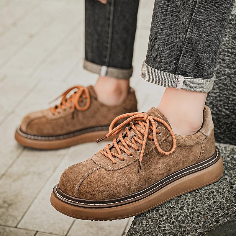 Retro Brown Men's Casual Sneakers Fashion Lace-up Men Tooling Shoes Comfortable Leather Suede Sneakers Man Zapatillas Hombre New